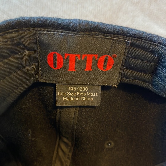 OTTO Black wool trucker cap, forest patch, and teal stitching - Picture 3 of 4
